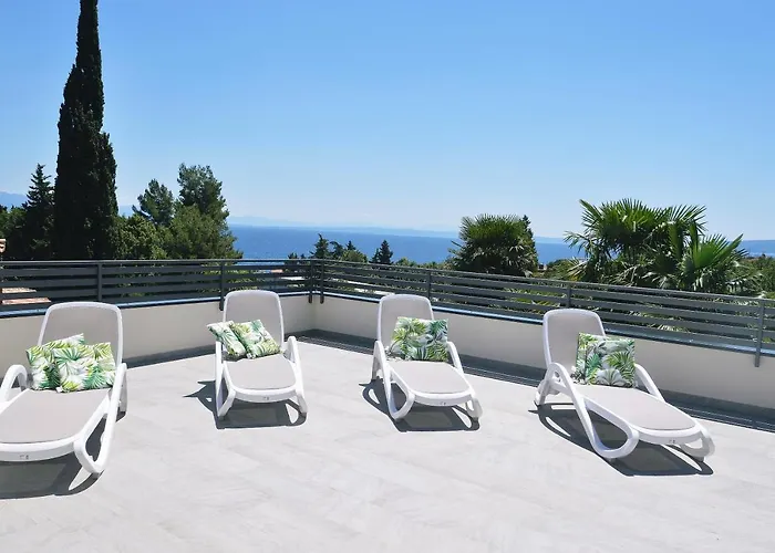 Villa Two Angels With Swimming Pool, Ika - Opatija