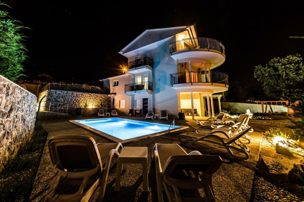 Two Angels With Swimming Pool, - Opatija *